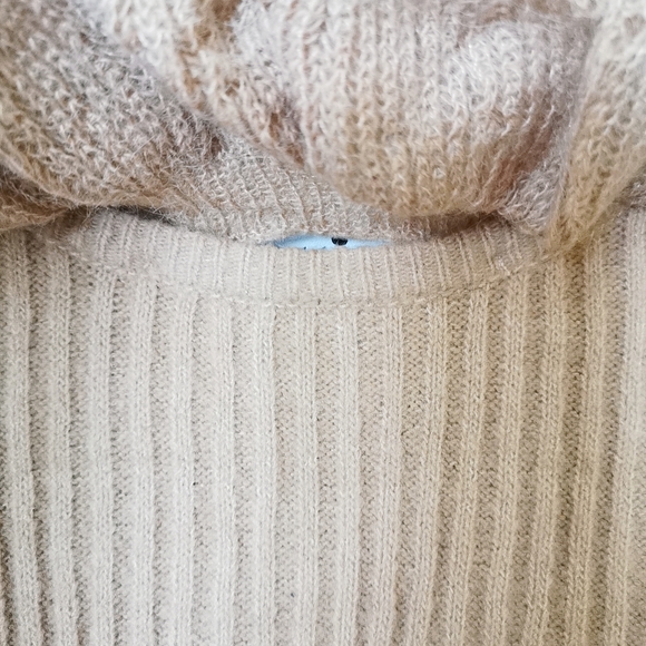 Rouje Ruffled knit Sweaters/Tops - Picture 6 of 14